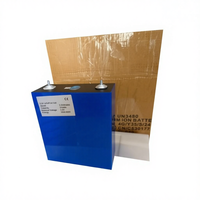 Batterie rechargeable Queenbattery LiCoO2 LFP Anode QB18650, 300 cycles, 3.2V 100Ah 896Wh, certifiée KC/CE, conception prismatique, garantie 6 mois