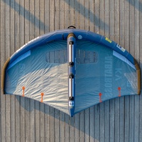 Aile de foil Kinma pour le wingfoil, le windsurf et le surf hydrofoil