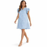 Robe Courte Décontractée d'Été à Col en V, Manches Courtes Volantées et Smockées, Motif Floral Brûlé, pour Femmes (OEM/ODM)