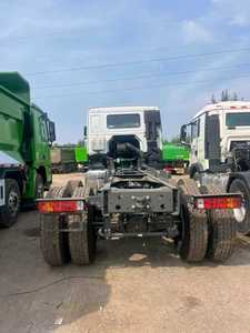Camion tracteur HOWO 6x4 à prix abordable, 371 CV, poids lourd, 371 375 380 CV, camion tracteur Howo à vendre - Product Image 5