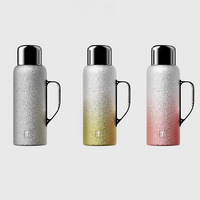 Bouteille isotherme de 800 ml en titane dégradé avec peinture fluide pour l'extérieur – Gourde isolante pour eau froide