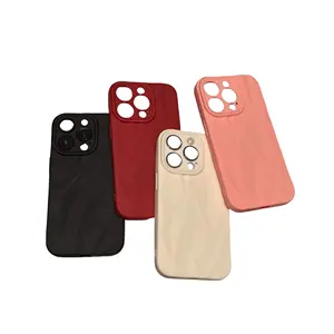 아이폰 15 프로 맥스 소프트 캔디 컬러 풀 커버에 대한 패션 실리콘 접이식 주름 전화 케이스