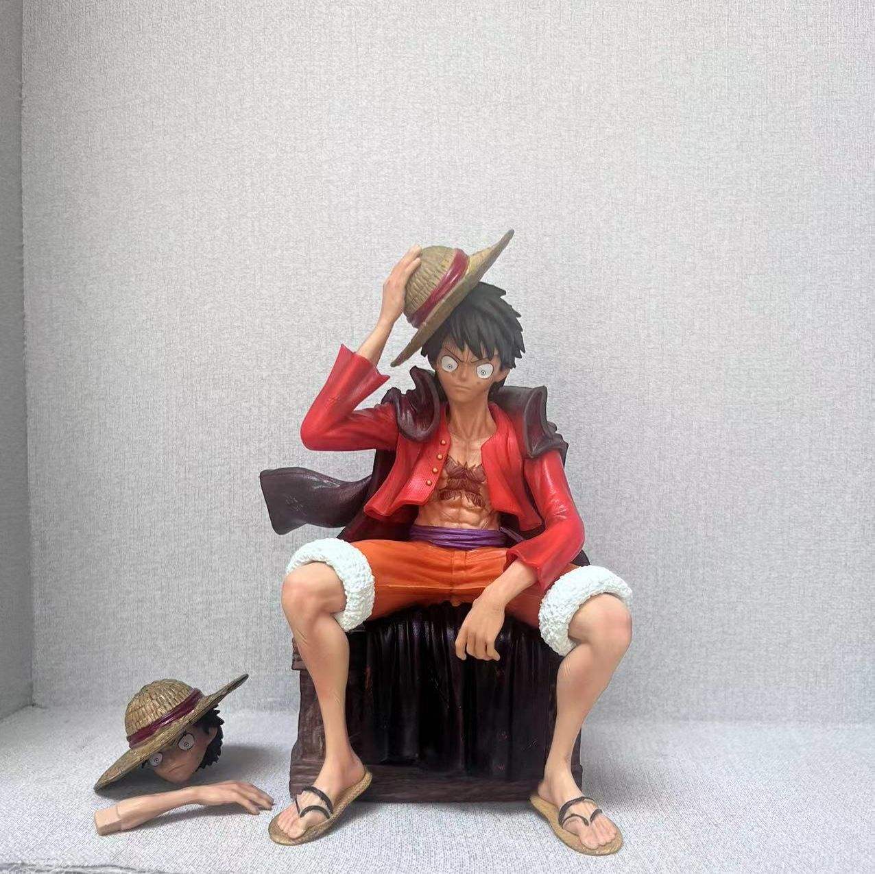 BT Sitting Luffy