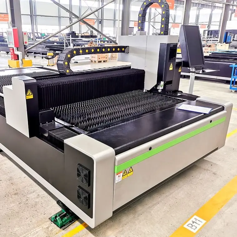 Máquina de corte a laser fibra cnc automática 1000w 1500w