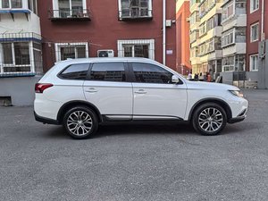 <span class=keywords><strong>Mitsubishi</strong></span> <span class=keywords><strong>Outlander</strong></span> 2017 Usado, Versión Enjoy, 2WD, Automático, Auto de <span class=keywords><strong>Segunda</strong></span> <span class=keywords><strong>Mano</strong></span> - Product Image 4