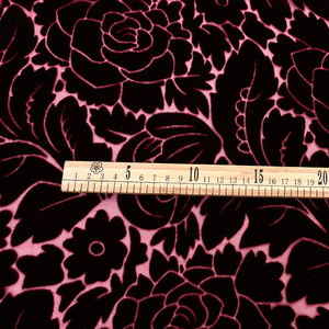 Cerise sur le gâteau True Velvet Tissu pourri Lurex True Velvet Tissu pourri coloré True Velvet Tissu pourri coloré - Product Image 6