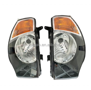 Fari Anteriori Sinistro e Destro Adatti per <span class=keywords><strong>Mitsubishi</strong></span> <span class=keywords><strong>L200</strong></span> 2005-2014 Triton Pickup Truck, Luci LED con Indicatori di Direzione - Product Image 1