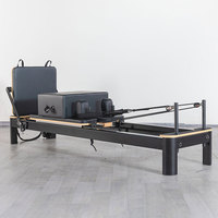 Appareil de Pilates Reformer de pointe en alliage d'aluminium pour usage domestique, doté de la technologie de fabrication avancée