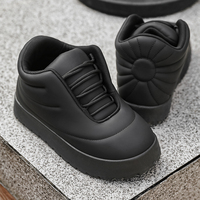 Nouvelles Chaussures Décontractées Tendance Hiver Style Baskets Classiques Noires et Blanches pour Jeunes Personnes, Tailles 39-45, Idéales Streetwear