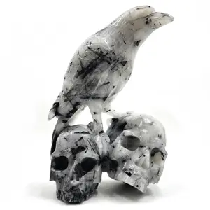 Groothandel Natuurlijke Edelstenen Carving Folk Ambachten Crystal Animal Zwarte Toermalijn Kraai Met Schedels Voor Home Decoratie
