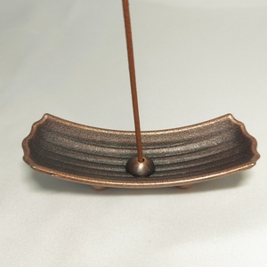 Porte-encens et brûleur en métal aromatique luxueux, utilisable toute l'année - Product Image 3
