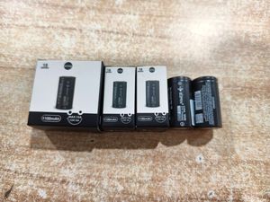 Großhandel 18350 3,7 V wiederauf ladbare 1100mAh 15A zylindrische Lithium-Ionen-Batterie zelle 15A 18350 Batterie - Product Image 6