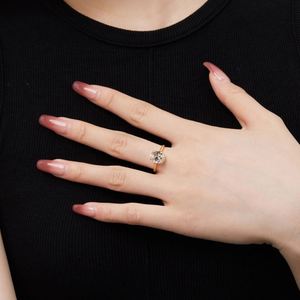 Anillo de Compromiso de Diamantes de Forma Ovalada con Circonita Cúbica 8A Chapado en Plata de Ley 925 de Joyería Fina de Lujo Dylam - Product Image 6