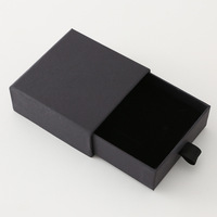 Boîte à bijoux carrée en velours avec gaufrage, grande capacité de rangement pour bagues, boucles d'oreilles, colliers, bracelets, montres, lunettes, emballage cadeau