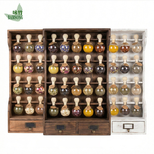 <span class=keywords><strong>Étagère</strong></span> <span class=keywords><strong>murale</strong></span> rustique en bambou pour 28 bouteilles d'épices, style apothicaire, pour <span class=keywords><strong>cuisine</strong></span> et garde-manger - Product Image 2