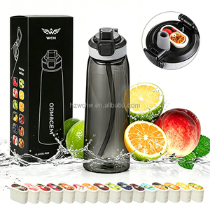 Bottiglia d'Acqua in Tritan Senza BPA con Sistema di Aromatizzazione all'Aria - Product Image 1