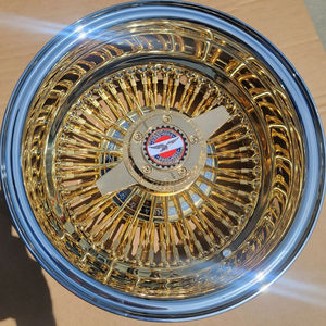 Jantes chromées or 13x7 pouces à rayons inversés, avec 4 adaptateurs et 4 débrayeurs - Product Image 4