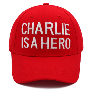 Casquette de baseball originale Charlie Is A <span class=keywords><strong>Hero</strong></span>, profil bas, couleur rouge, structure réglable - Product Image 1
