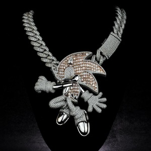 Collier pendentif en moissanite de qualité supérieure, style dessin animé, pour un look classique et contemporain, disponible aux prix d'exportation - Product Image 6
