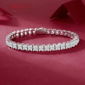 Xinfly Bijoux fins en gros, Bracelets tennis en argent sterling 925 avec moissanite carrée de 4 mm, S925 - Product Image 2