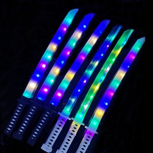 Nouvelle épée lumineuse LED Katana avec 10 lumières <span class=keywords><strong>Sabre</strong></span> <span class=keywords><strong>laser</strong></span> pour enfants 2022 Jouets lumineux clignotants Jouet qui brille dans le noir - Product Image 6