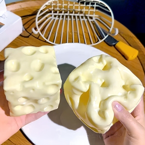 Palla Antistress Morbida da 7,5 cm, Grande, Trasparente, al Profumo di Olio di Cocco e Formaggio Blu, Effetto Vaseline, per Alleviare lo Stress - Vendita Calda - Product Image 4