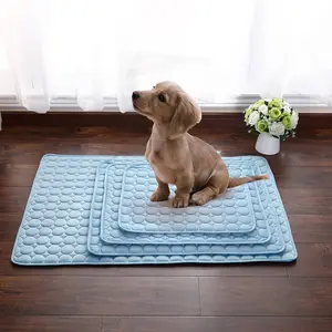 Drops hipping Dog <span class=keywords><strong>Cooling</strong></span> <span class=keywords><strong>Pad</strong></span> Matte für Hunde Cat Blanket Sofa Atmungsaktives Haustier bett Sommer wasch bar für kleine mittelgroße Hunde Auto - Product Image 1