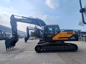 รถขุดไฮดรอลิก Hyundai HX220HD ปี 2026 ใหม่เอี่ยม ขนาด 22 ตัน พร้อมบุ้งกี๋ 1.2 ลูกบาศก์เมตร เครื่องจักรก่อสร้างสำหรับงานหนัก ขายพร้อมส่ง - Product Image 2