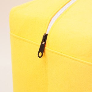 Sacs en feutre épais à motif <span class=keywords><strong>de</strong></span> dessin animé, fourre-tout portable à fermeture éclair intégrale avec manchon <span class=keywords><strong>de</strong></span> bagage pour l'emballage <span class=keywords><strong>de</strong></span> voyage en famille, <span class=keywords><strong>les</strong></span> escapades <span class=keywords><strong>de</strong></span> week-end et <span class=keywords><strong>les</strong></span> sorties en plein air - Product Image 3