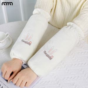 Novedad 2026: Guantes de manga larga de terciopelo de cristal con bordado de dibujos animados, antiincrustantes, para oficina, otoño-invierno, para mujer. - Product Image 2