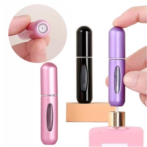 Mini <span class=keywords><strong>Vaporisateur</strong></span> de <span class=keywords><strong>Parfum</strong></span> 5 ml Rechargeable Portable de <span class=keywords><strong>Voyage</strong></span> en Aluminium Vide pour Huile <span class=keywords><strong>Parfum</strong></span>ée, Modèle 001 Sérigraphié - Product Image 5
