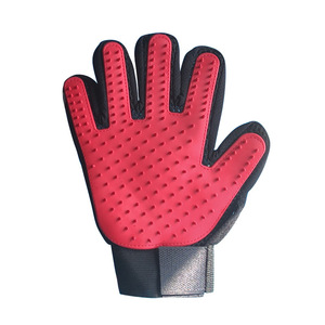 Gants de toilettage pour animaux de compagnie en matériau TPR pour chiens et chats, brosse de massage pour le bain et l'élimination des poils avec poils en silicone doux - Product Image 2