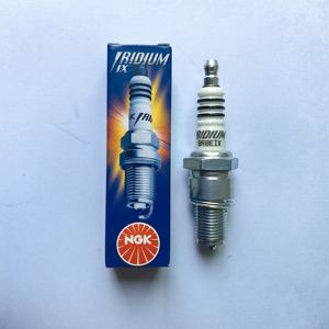 Piezas originales del motor de la motocicleta NGK Bujias 5044 BR8EIX para Honda NS250F/R losans 250CC, TLM200R 200CC, NSR150 150CC - Product Image 2