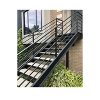 Escalier Stringer avec balustrade à barres rondes, système de garde-corps moderne pour escalier intérieur/extérieur