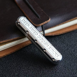 Juguete Giratorio de Metal con Diseño de Letras Grabadas, Deslizador de Empuje y Tracción de Aleación de Zinc con Sonido Metálico Nítido - Product Image 6
