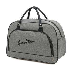Bolsa de Viaje de Fin de Semana de Gran Capacidad con Cremallera de Cuero PU Personalizada, Bolsa Deportiva de Moda Geométrica Impermeable y Portátil para Hombre y Mujer - Product Image 5