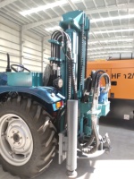 HFJ180T 180m Mini remorque tracteur monté forage de puits d'eau automatique avec noyau de moteur pour l'agriculture, la maison et la mine