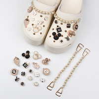 Ensemble de breloques pour chaussures amovibles style INS pour Crocs, strass et perles, kit d'accessoires DIY avec boucle, décoration de chaussures tendance