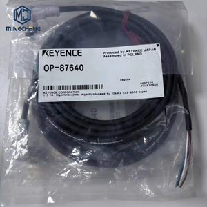 KEYENCE OP-87640 M12 สายเชื่อมต่อรูปตัว L 2 ม. ทนน้ำมันสำหรับเซ็นเซอร์วัดการไหลแบบหนีบซีรีส์ FD-Q OP 87640 - Product Image 1