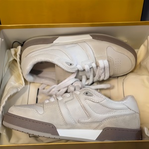 Chaussures de sport plates de luxe pour hommes, de qualité supérieure, en cuir véritable, style décontracté, pour femmes - Product Image 2