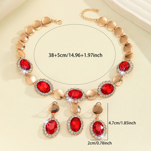 Ensemble collier et boucles d'oreilles en alliage de zinc doré et cristal rouge, style luxe léger, pour femme, nouvelle mode été, tendance européenne et américaine - Product Image 2