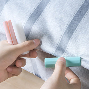 Attaches de drap de lit en plastique antidérapantes pour usage domestique, clips de matelas durables, couleur unie - Product Image 1