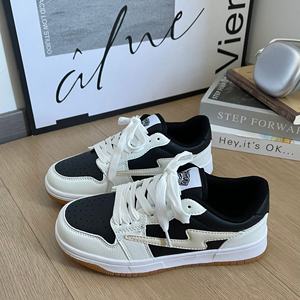 Chaussures de basketball pour hommes tendance style chinois Ins, légères et décontractées, idéales pour le sport et le skateboard, avec couleurs contrastées rétro - Product Image 4