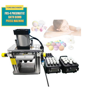 Presse pneumatique CNC économique pour table de travail avec moteur, pompe et roulement pour moules de bombes de bain et de savons solides - Product Image 1