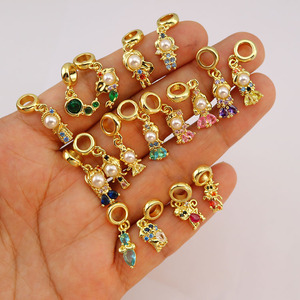 CZ8906 Little Small Mini 18K chapado en oro cuentos de hadas circón CZ Micro Pave princesa figura sirena chica colgante encantos colgantes - Product Image 4