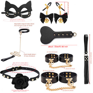 ชุดหนังสีดำสำหรับเล่นบทบาท BDSM พร้อมหน้ากากแมว ปลอกคอ โซ่ และแส้สำหรับคู่รัก ของเล่นผู้ใหญ่สำหรับทุกเพศ - Product Image 2