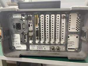 HP Agilent E4408B ESA-L Analyseur de spectre 9 kHz à 26.5 GHz avec option A4H B72 - Product Image 5