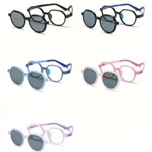 Lunettes de soleil personnalisées pour enfants, garçons et filles, monture en silicone, verres polarisés, clip détachable avec sangle - Product Image 5