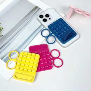 ที่วางโทรศัพท์ซิลิโคนแบบดูดแม่เหล็กที่จับแบบพับได้สะดวกรูปทรงหู - Product Image 2