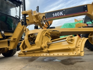 รถเกรดเดอร์ CAT 140K มือสอง เครื่องยนต์ CAT C7 แท้ พร้อมริปเปอร์ สภาพดี เหมาะสำหรับงานก่อสร้างถนน - Product Image 4